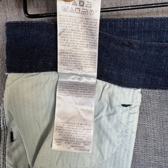 Levi's Y2K Demi Curve Classic Mid Rise Wide Leg Dark Wash Size 10 / 30 - Picture 13 of 15